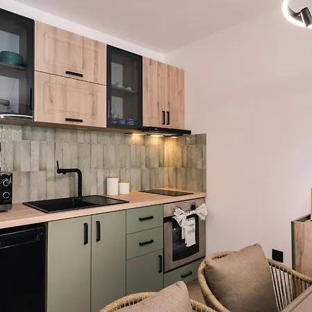 Olive Luxury Few Steps Away From The Sandy Apartment Sveti Vlas