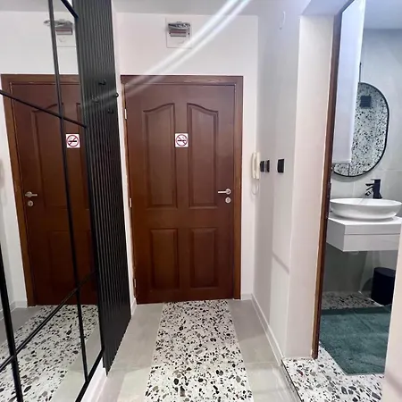 Apartment Olive Luxury Few Steps Away From The Sandy